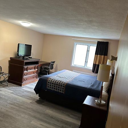 Wickford Motor Inn Норт-Кингстаун Экстерьер фото