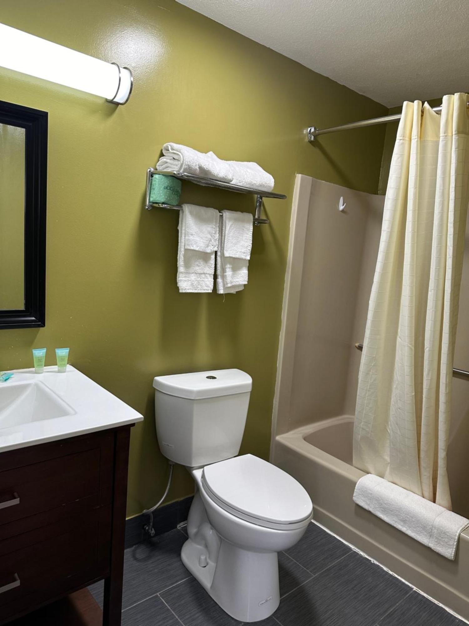 Wickford Motor Inn Норт-Кингстаун Экстерьер фото