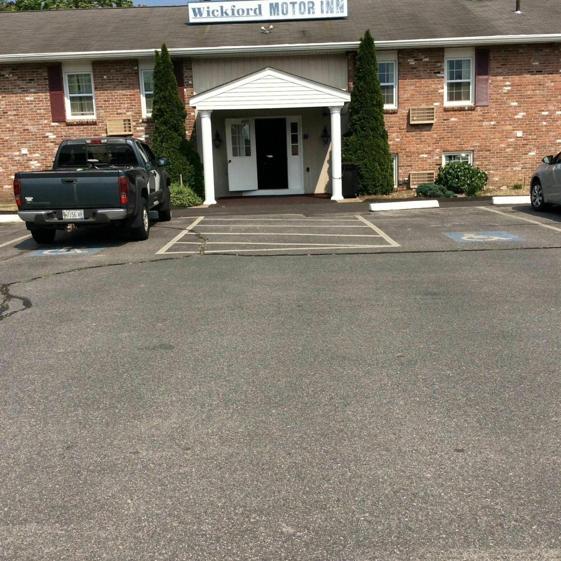 Wickford Motor Inn Норт-Кингстаун Экстерьер фото